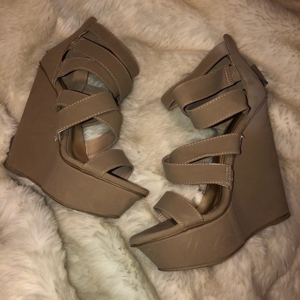 Strappy taupe wedges